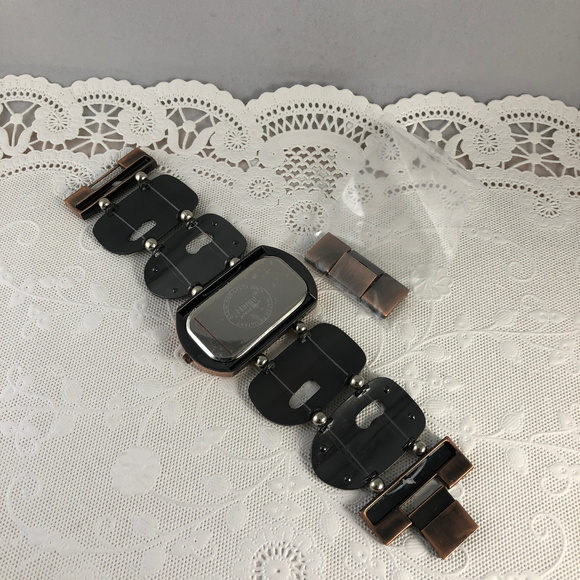 Narmi Watch Copper and Gold Mother of Pearl Face main image 5